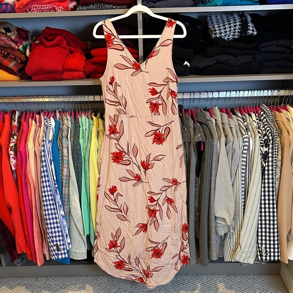 A New Day pink/red floral sleeveless v neck elastic waistband dmidi dress size S
